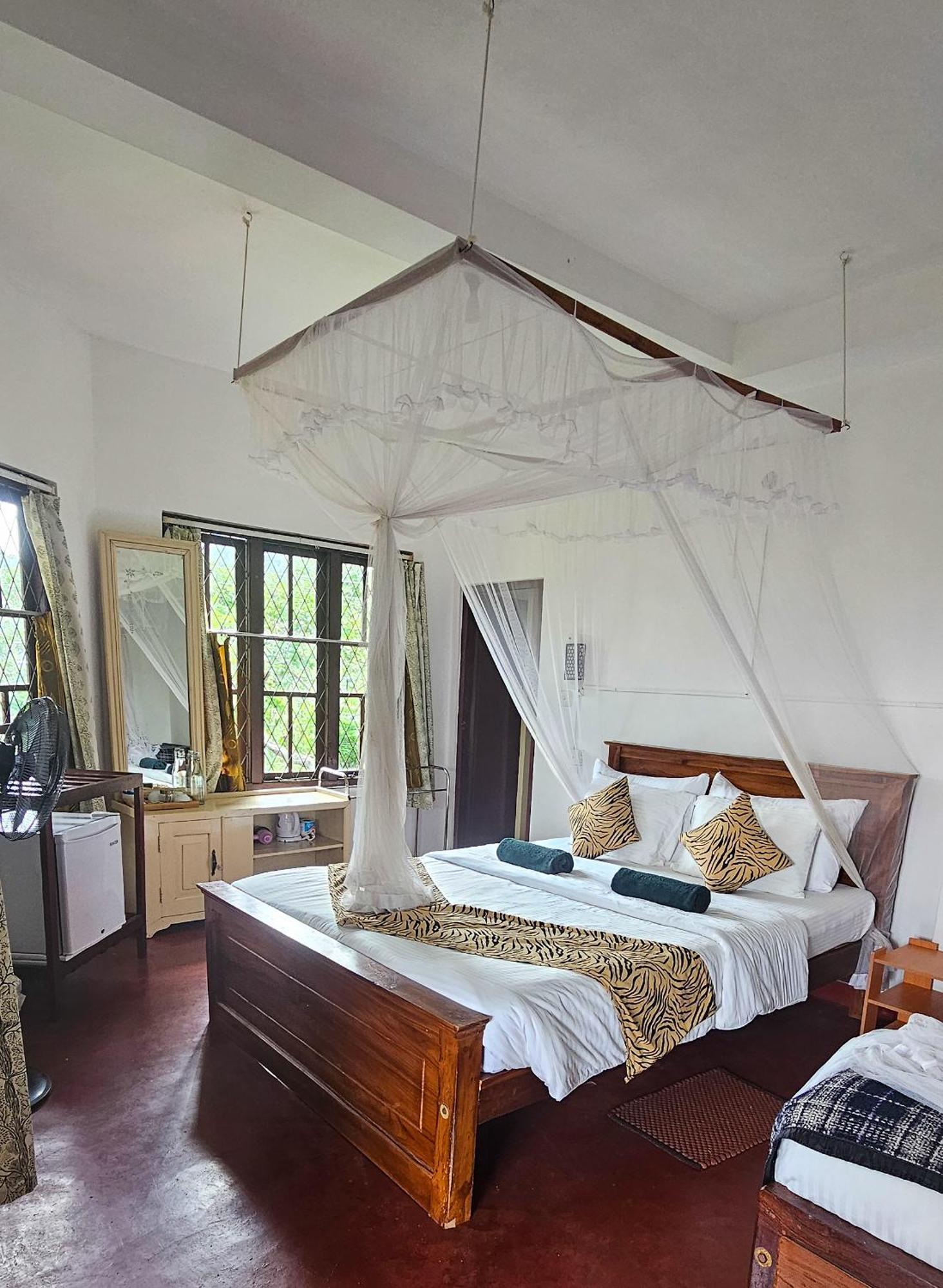Hilltop Guest House Ella Room photo